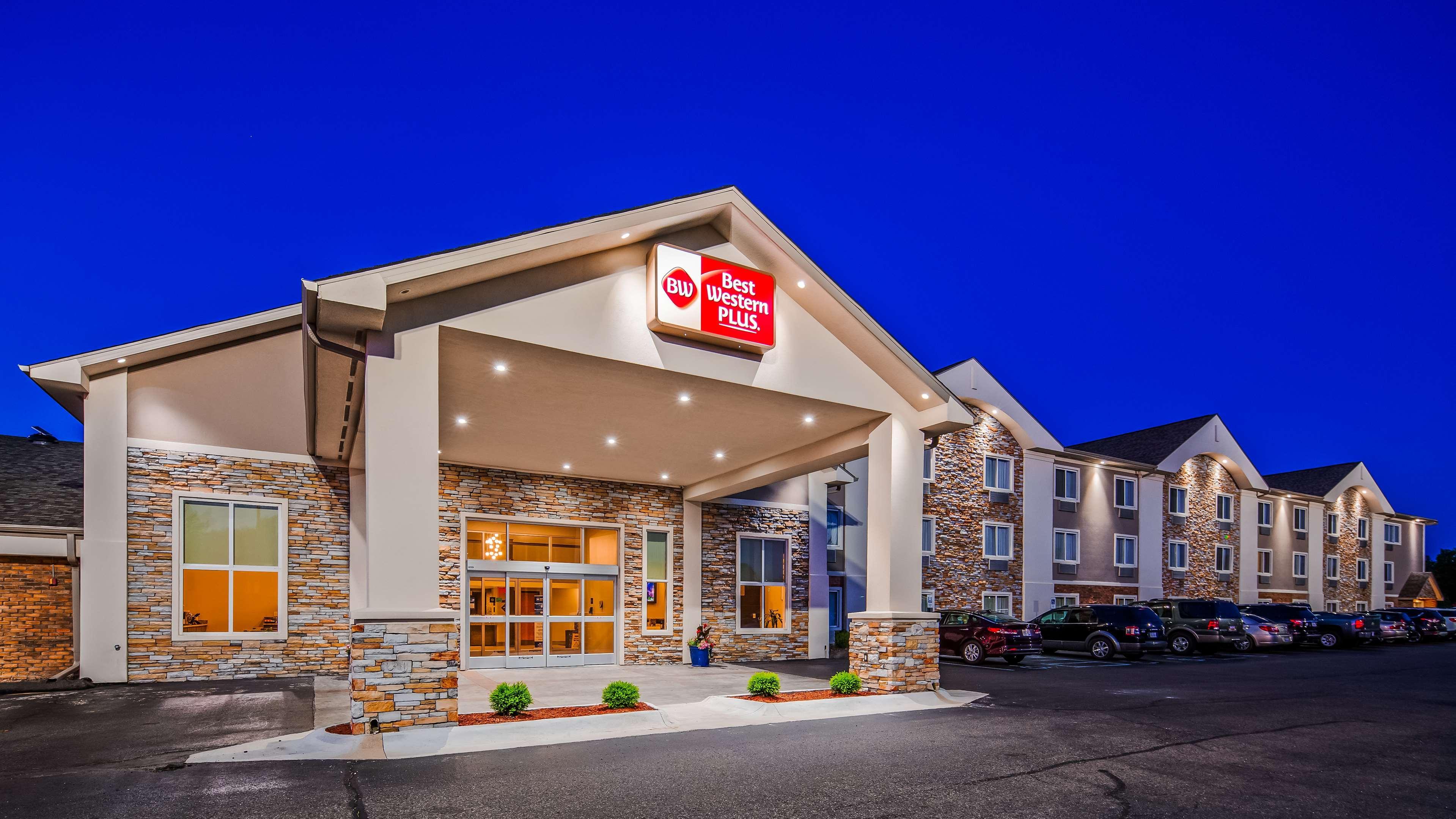 Best Western Plus Flint Airport Inn & Suites Zewnętrze zdjęcie